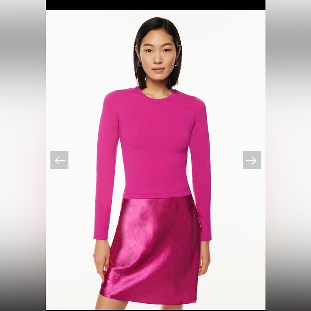 Babaton Sculpt Knit Crew Longsleeve fushsia sweater size L